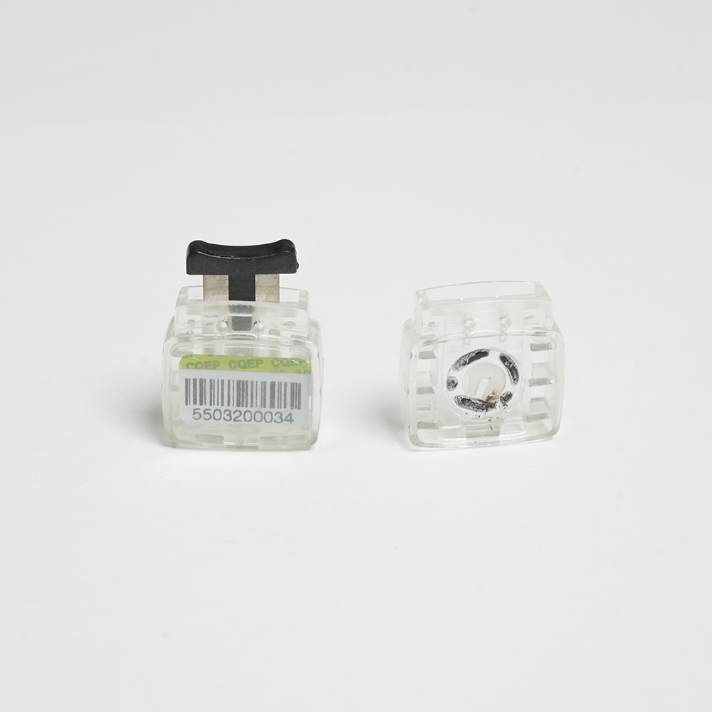 Square push-type electronic seal